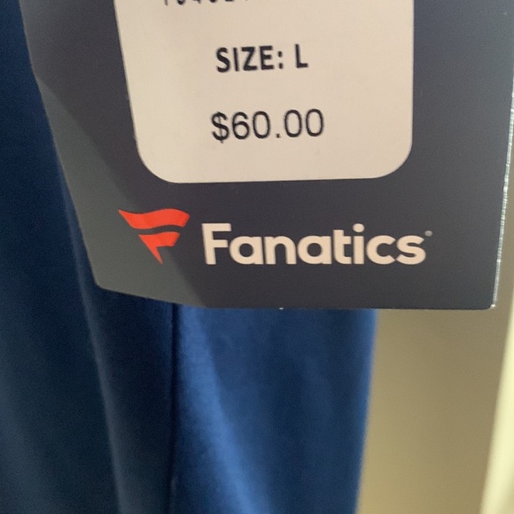 New Denver Broncos women’s large FANATICS top - Picture 3 of 4